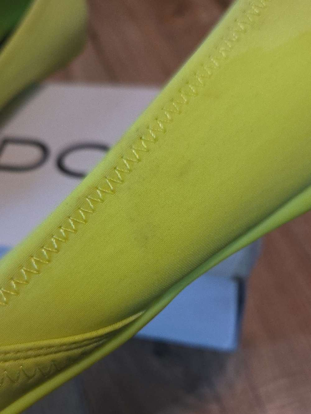 Lime Pointed-Toe Flat Ballet for Women - Picture 8 of 9
